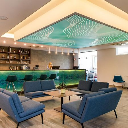 Akademia Hotel Балатонфюред Екстер'єр фото